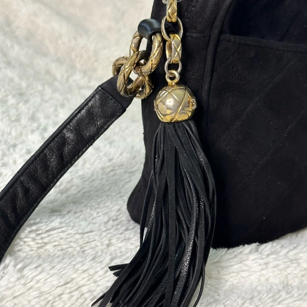 Chanel suede camera bag - Picture 2 of 9